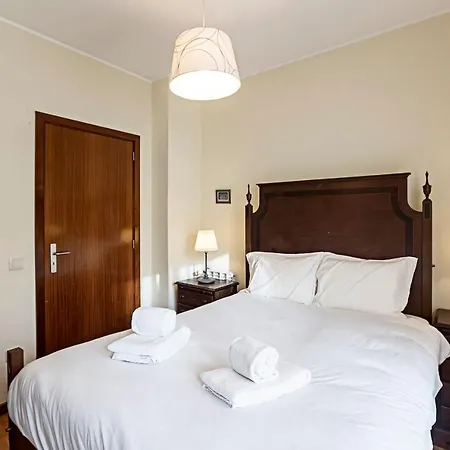 Apartment Quiet 2br Flat W/ Balcony By Lovelystay Vila Nova de Gaia